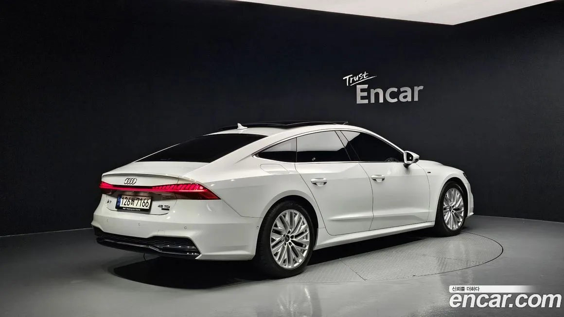 Audi A7 2021 из KR, фото 2