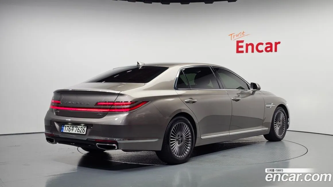 Genesis G90 — фото 2