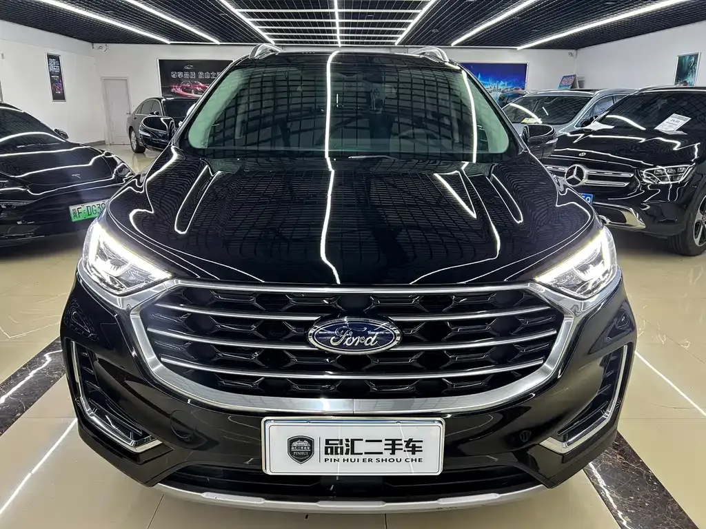Ford Edge — фото 2