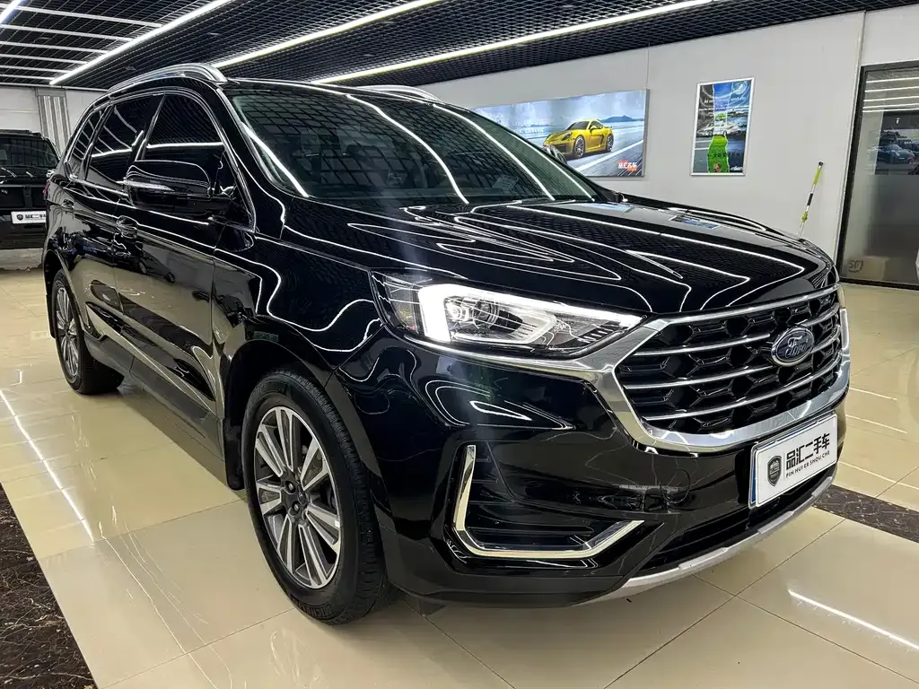 Ford Edge — фото 3