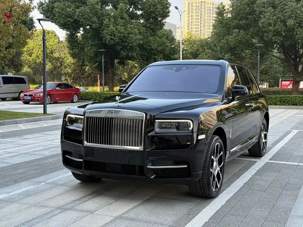 Rolls-Royce Cullinan 2023 из CN, фото 1
