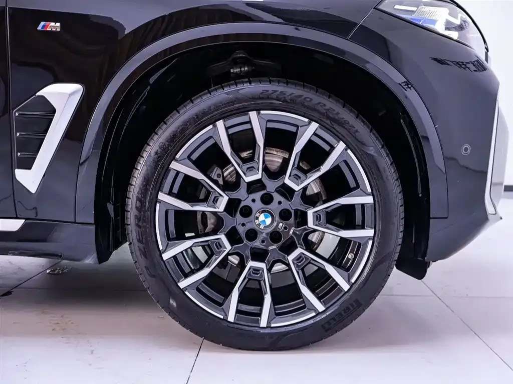 BMW X5 2024 из CN, фото 6