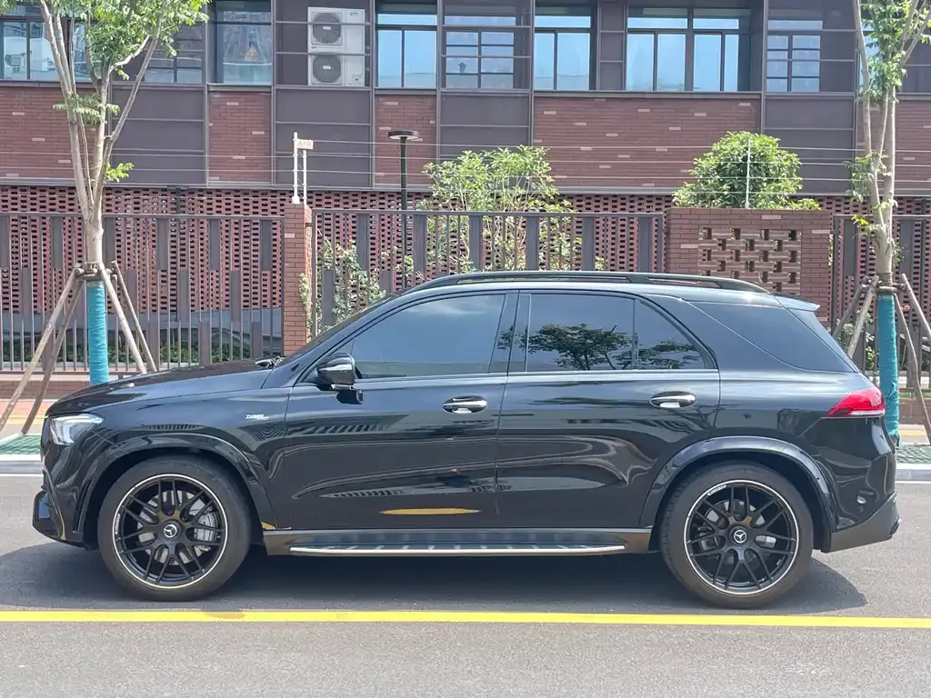 Mercedes-Benz GLE AMG — фото 3