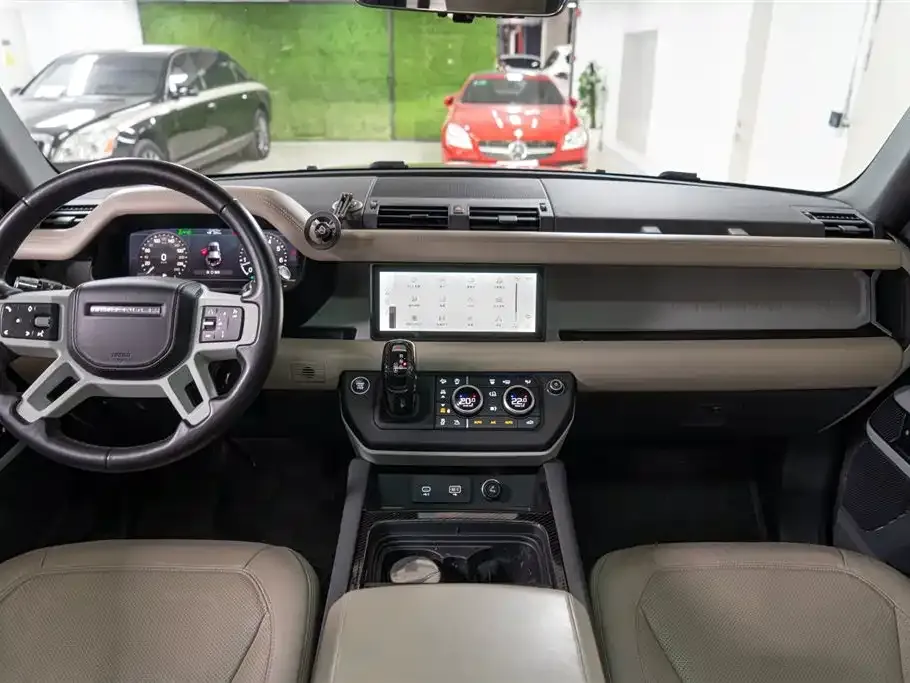 Land Rover Defender — фото 8