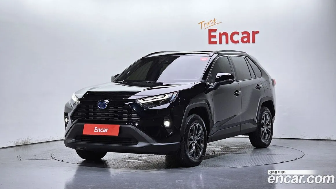 Toyota RAV4 2024 из KR, фото 1