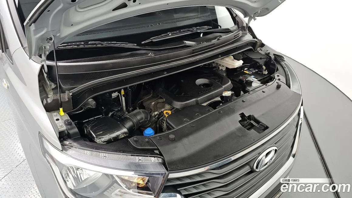 Hyundai Starex — фото 6