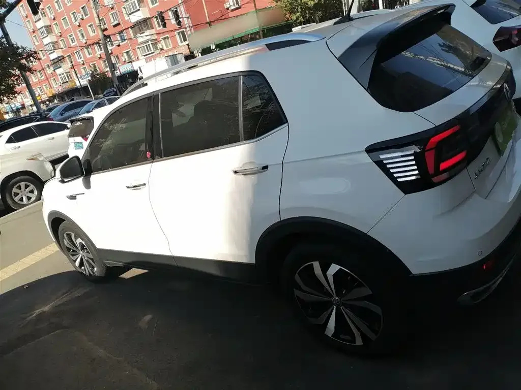 Volkswagen T-Cross 2021 из CN, фото 5