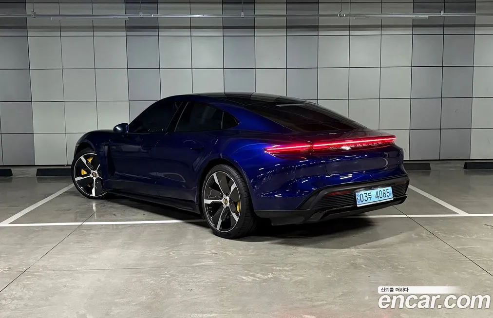 Porsche Taycan 2021 из KR, фото 7