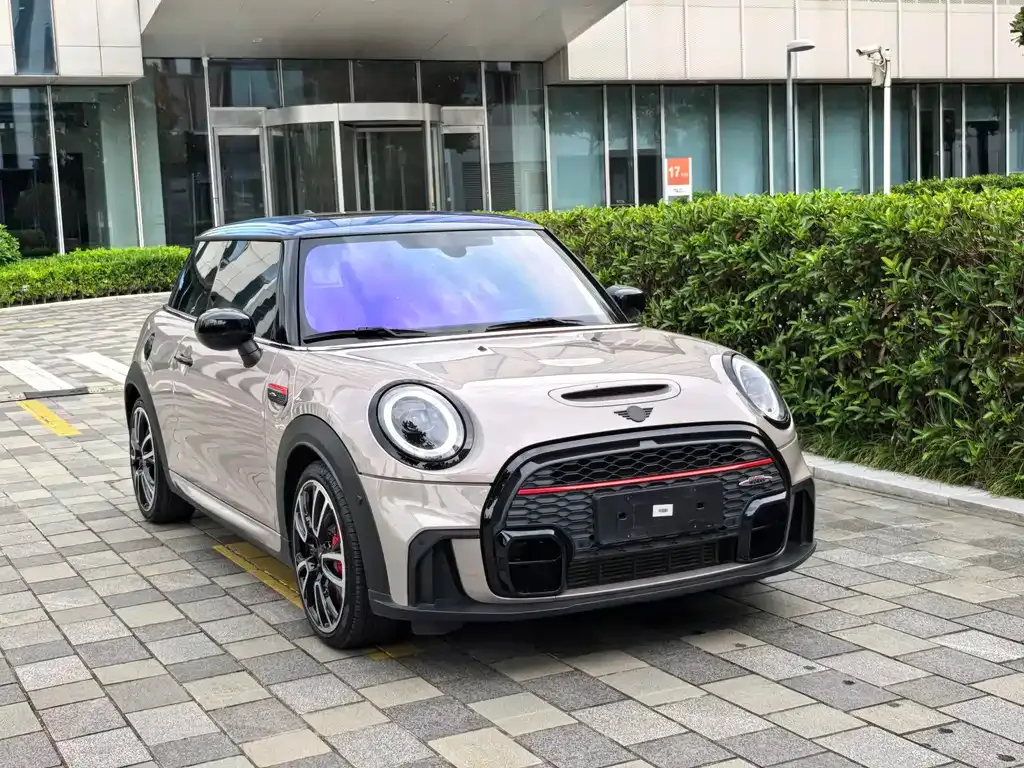 MINI JCW (John Cooper Works) — фото 3