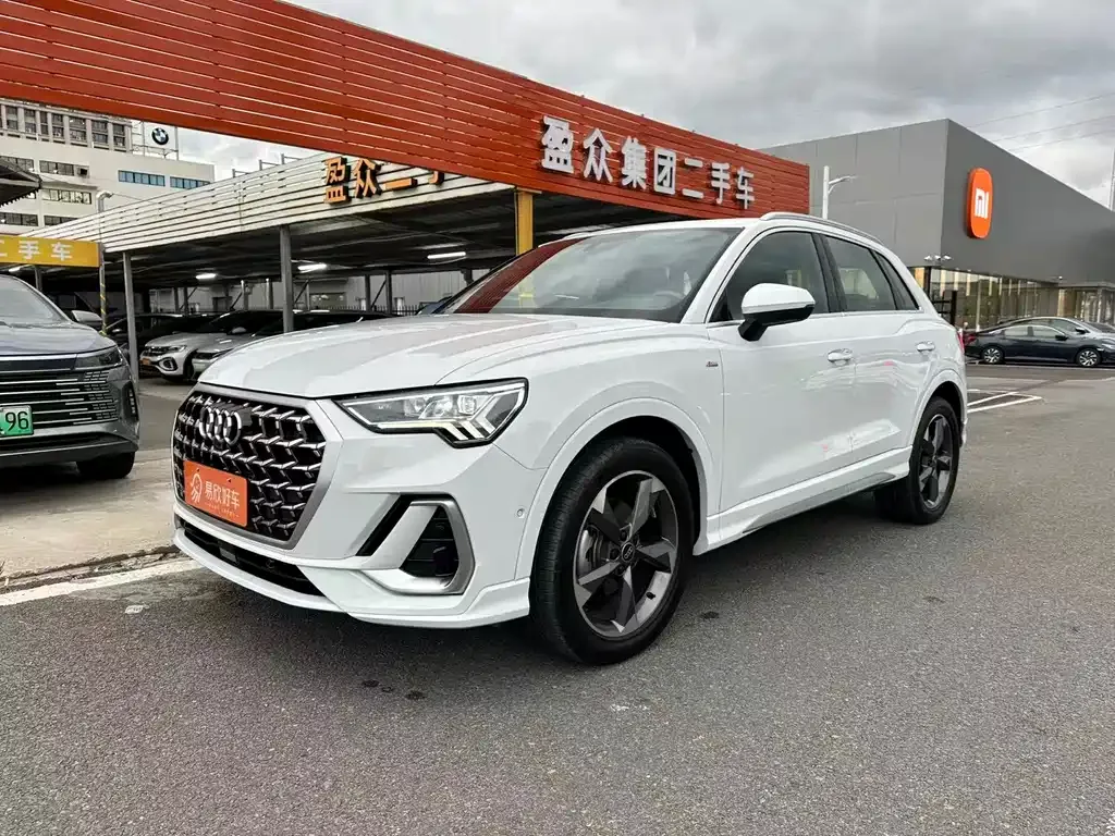Audi Q3 2024 из CN, фото 1