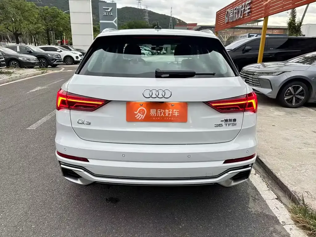 Audi Q3 2024 из CN, фото 8