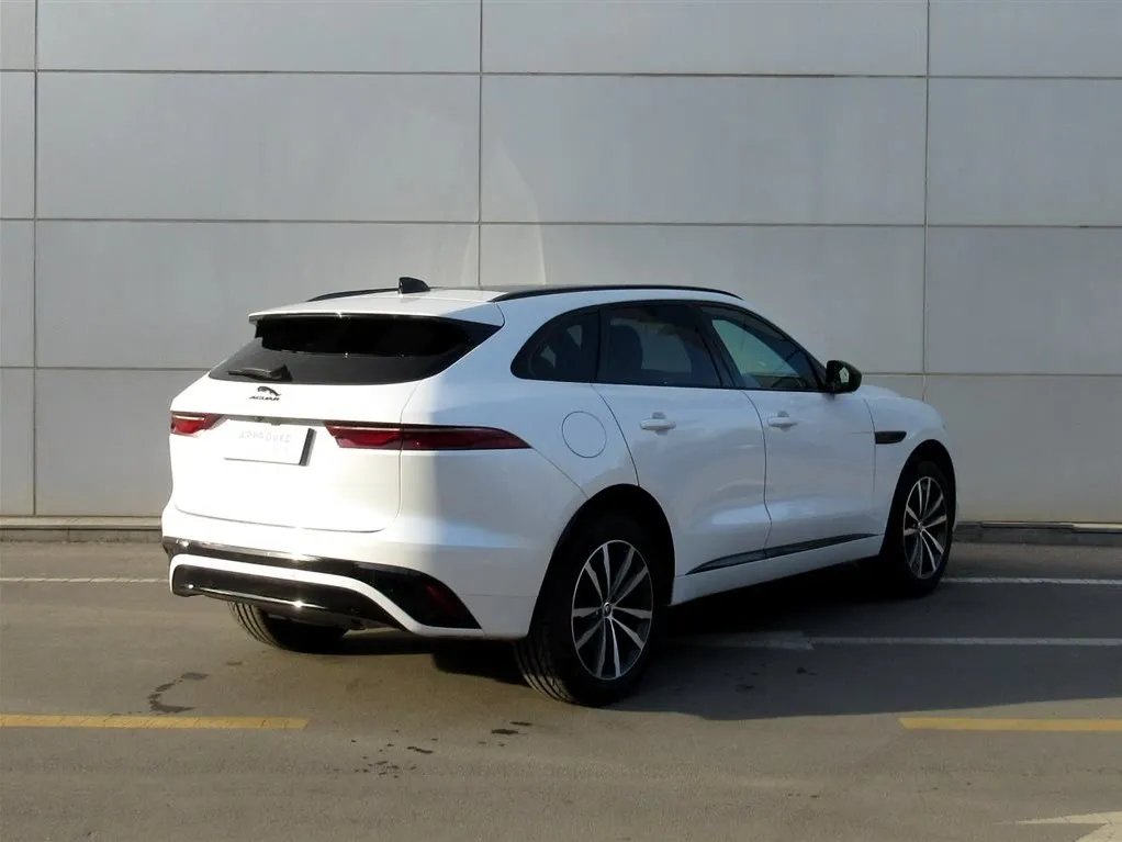 Jaguar F-PACE — фото 2