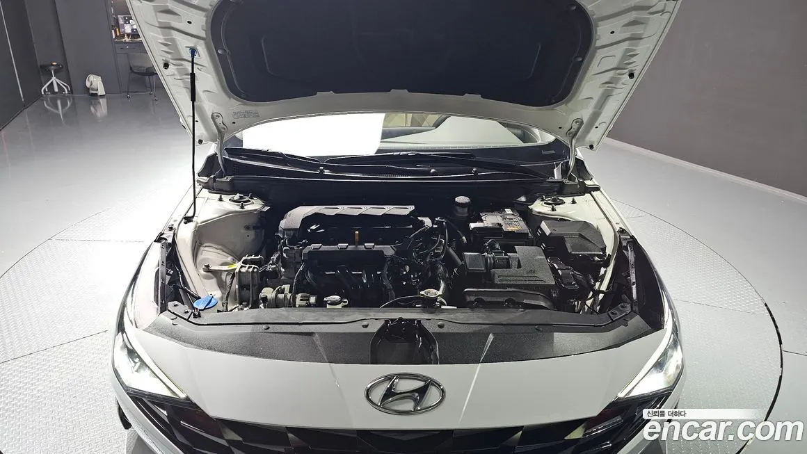 Hyundai AVANTE — фото 6