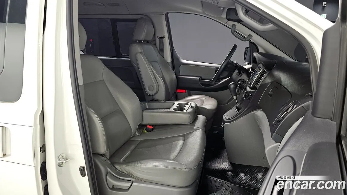 Hyundai Starex 2021 из KR, фото 10