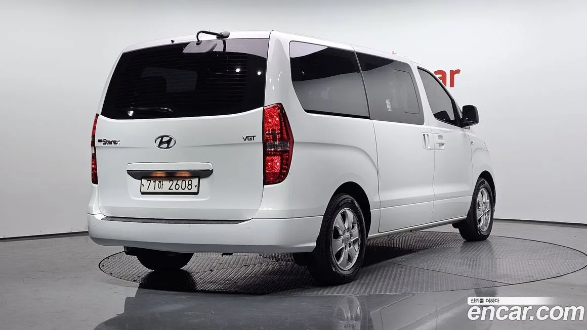 Hyundai Starex 2021 из KR, фото 2