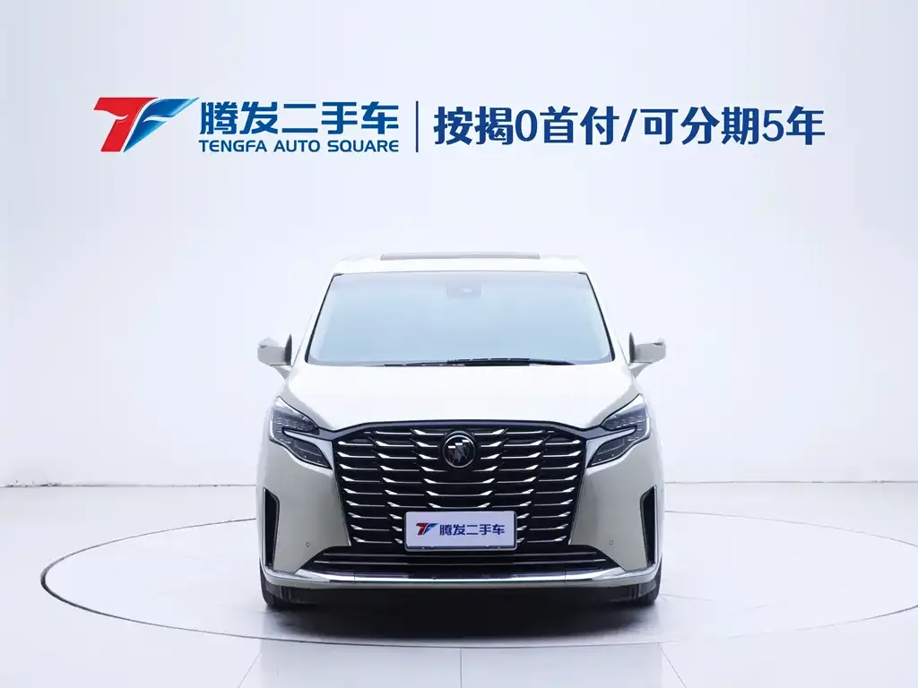 Buick GL8 2023 из CN, фото 2