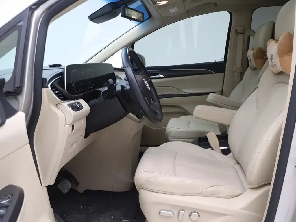 Buick GL8 2023 из CN, фото 7