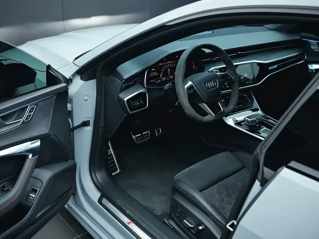 Audi S7 2024 из CN, фото 6