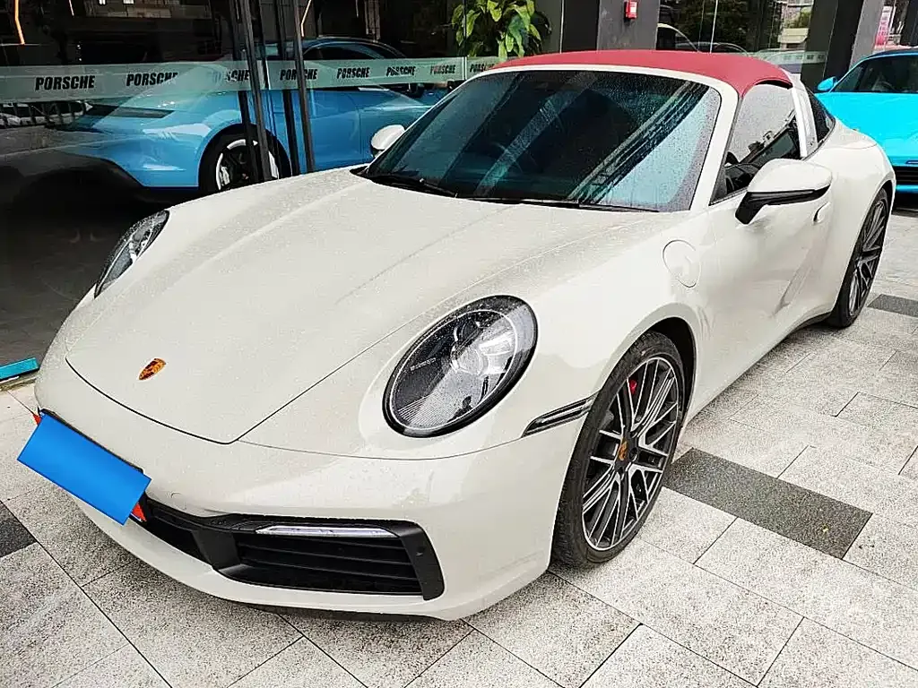 Porsche 911 2021 из CN, фото 1