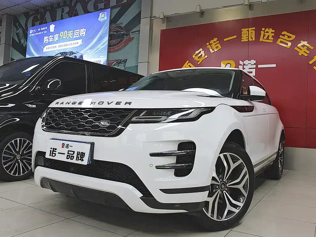 Land Rover Evoque — фото 1