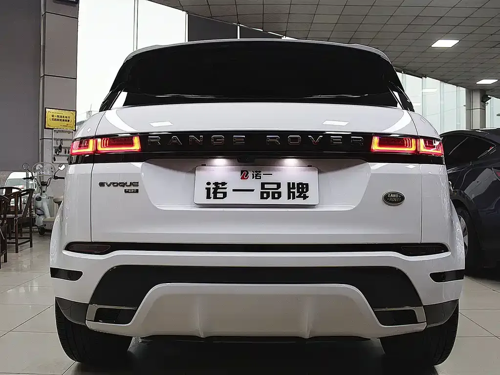 Land Rover Evoque — фото 3