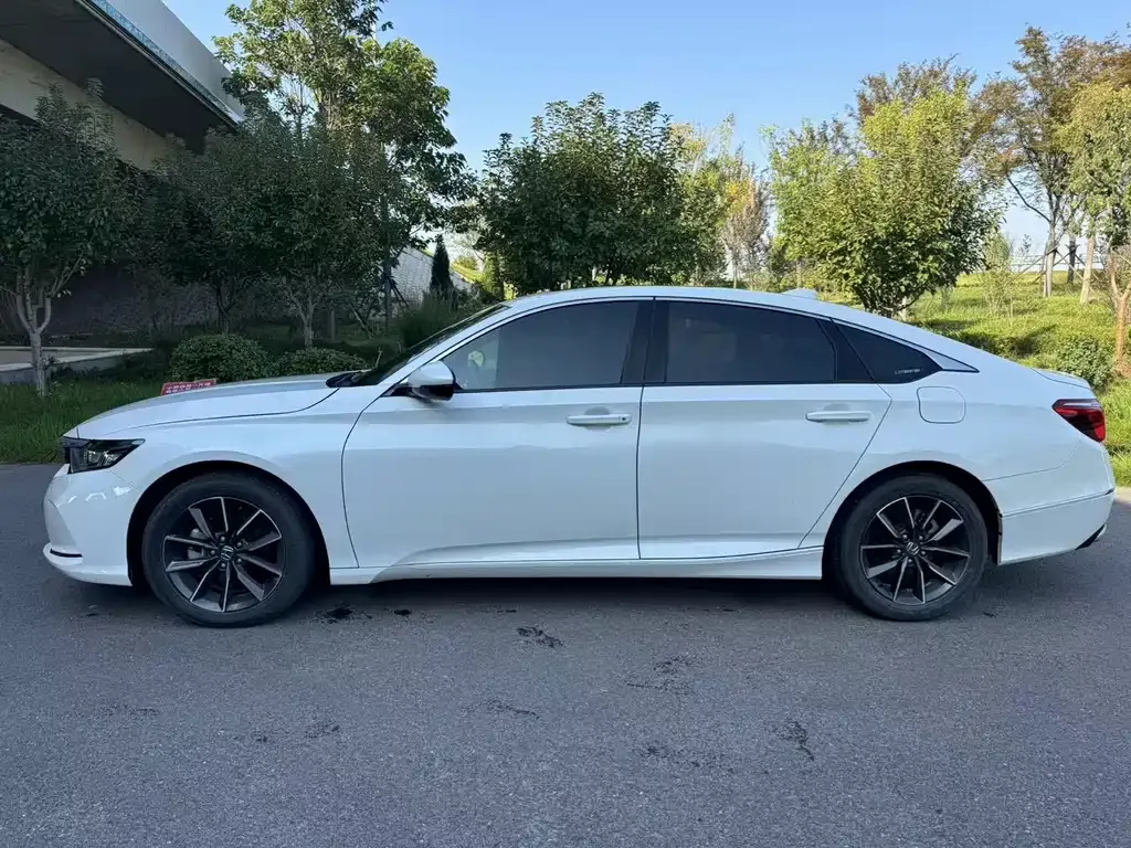 Honda Inspire 2022 из CN, фото 7