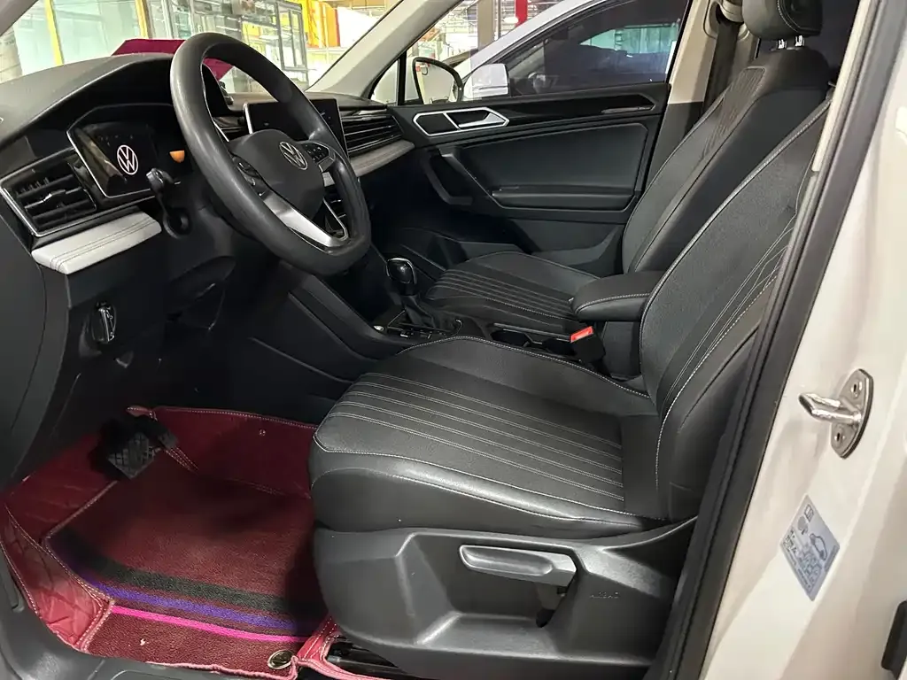 Volkswagen Tiguan L 2022 из CN, фото 8