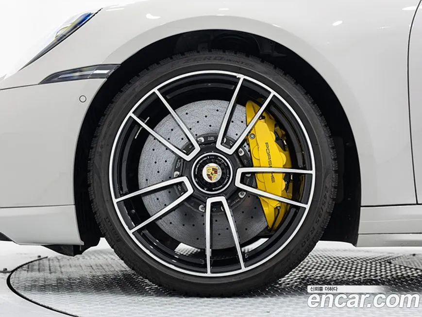 Porsche 911 2023 из KR, фото 5