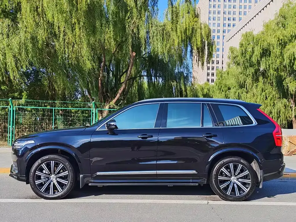 Volvo XC90 2023 из CN, фото 7