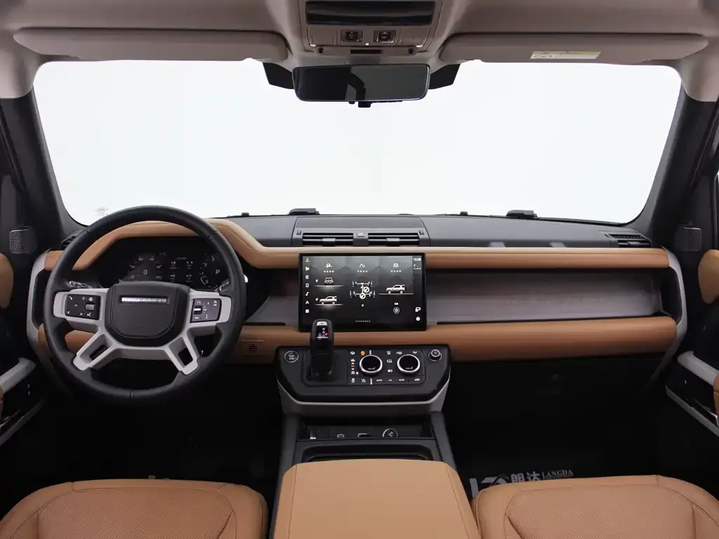 Land Rover Defender 2023 из CN, фото 3