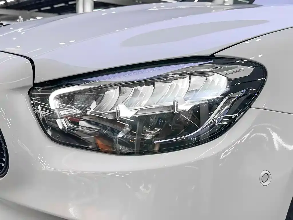 [object Object] E-Class (Import) 2022 из CN, фото 9