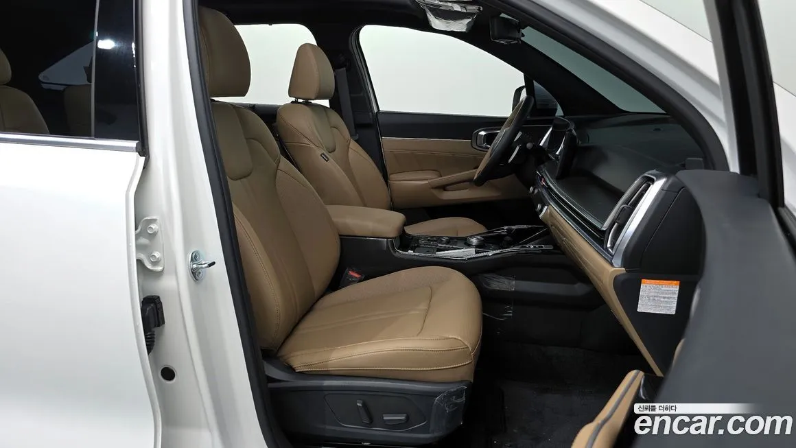 Kia Sorento — фото 10