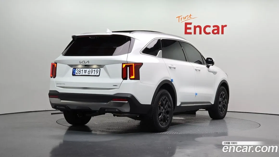 Kia Sorento — фото 2