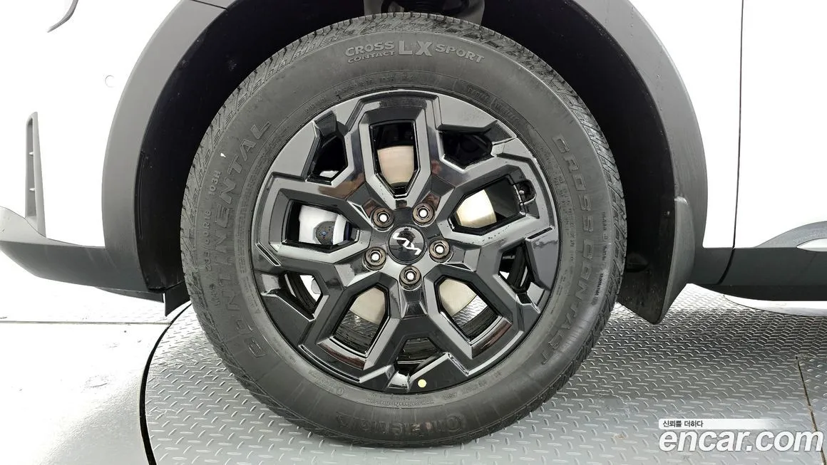 Kia Sorento — фото 5