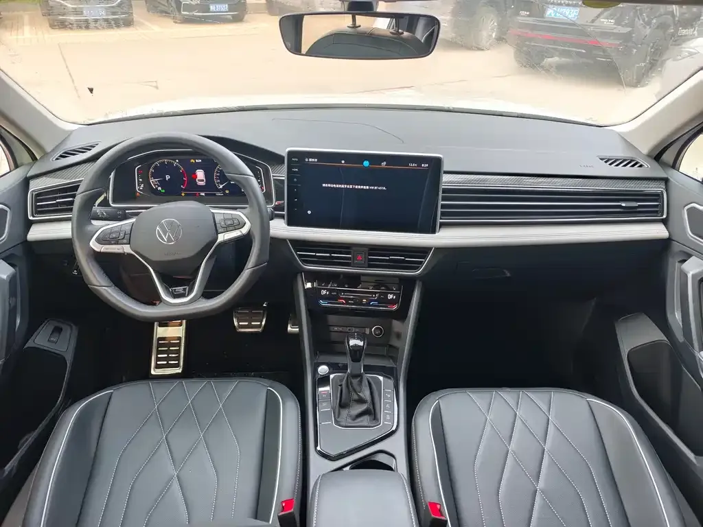Volkswagen Tiguan L 2024 из CN, фото 4