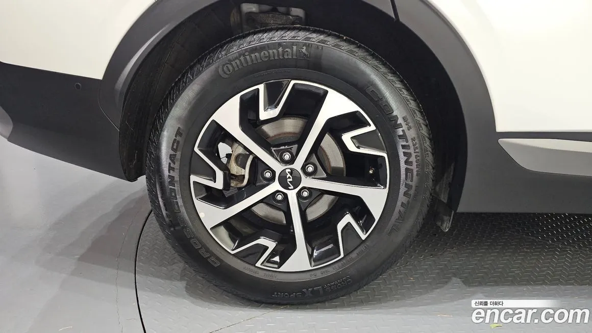 Kia Sportage — фото 5