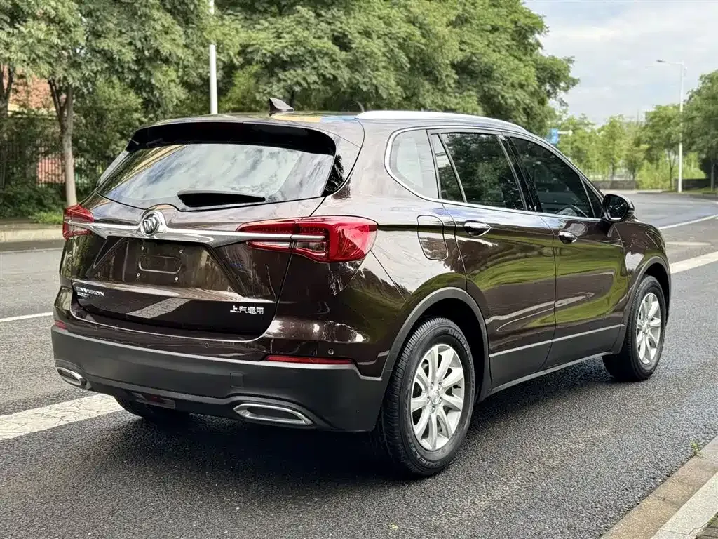 Buick Envision Plus — фото 8