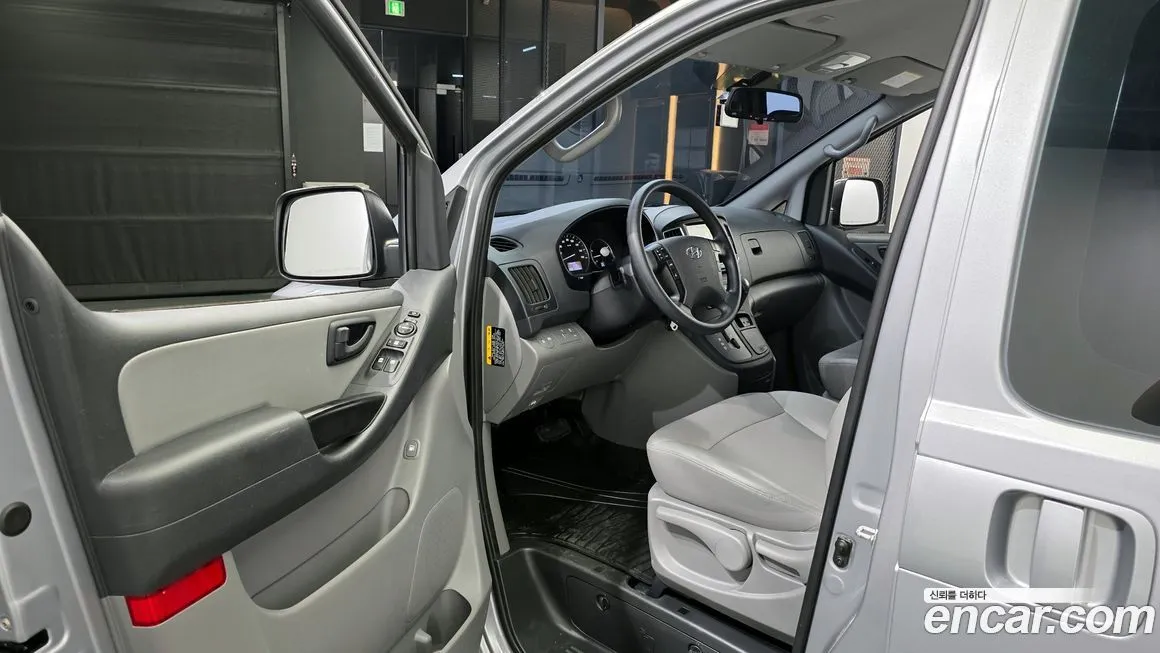 Hyundai Starex 2021 из KR, фото 10