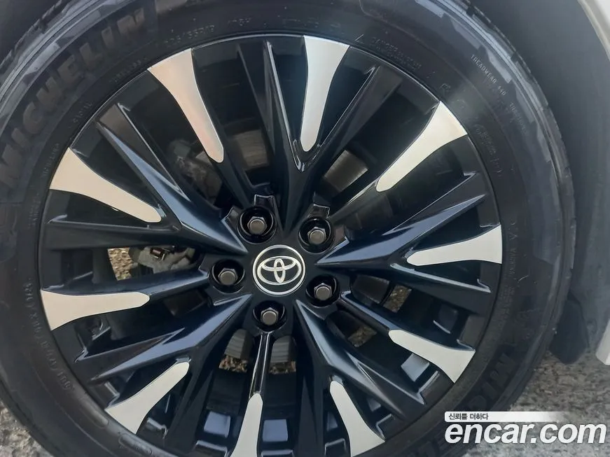 Toyota Alphard 2024 из KR, фото 5