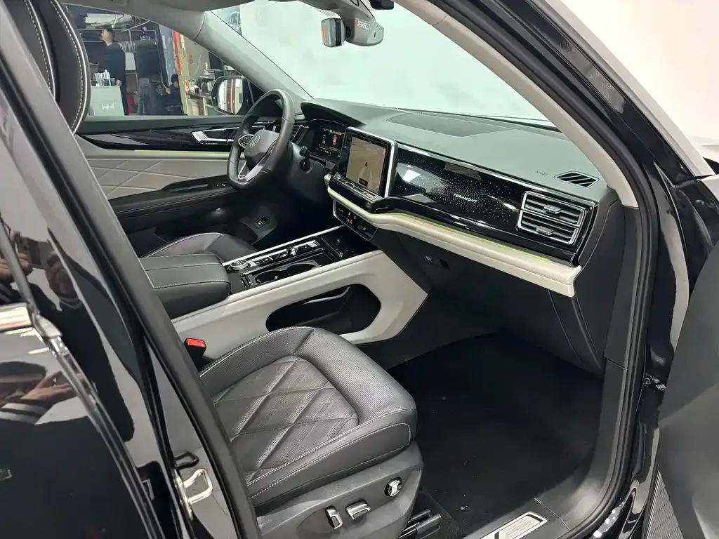 Volkswagen Teramont 2024 из CN, фото 10