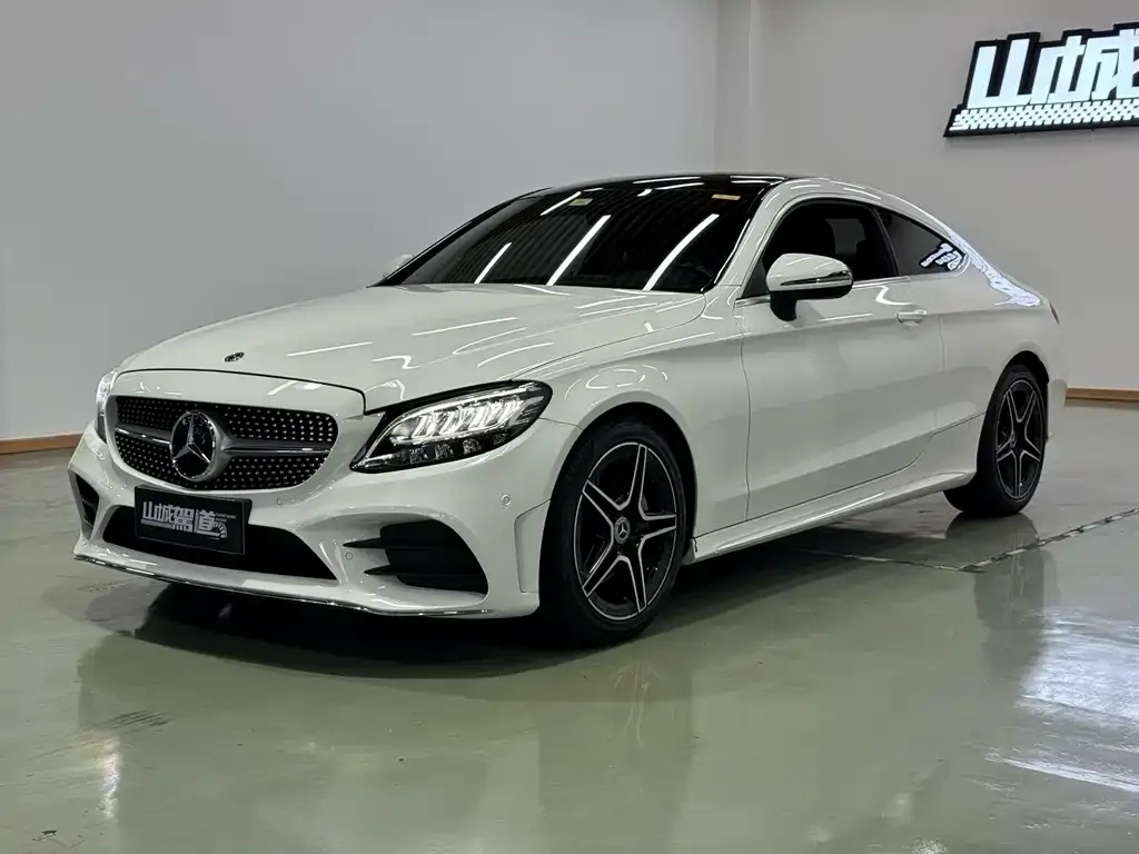 Mercedes-Benz C-Class (Import) — фото 1