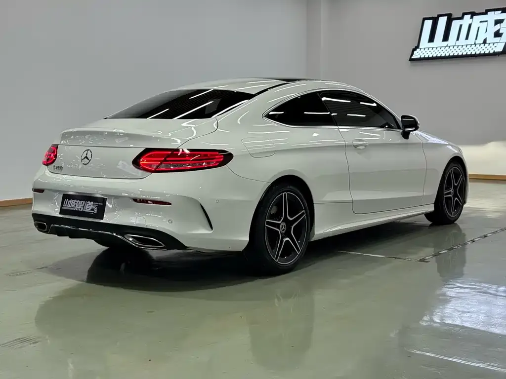 Mercedes-Benz C-Class (Import) — фото 6