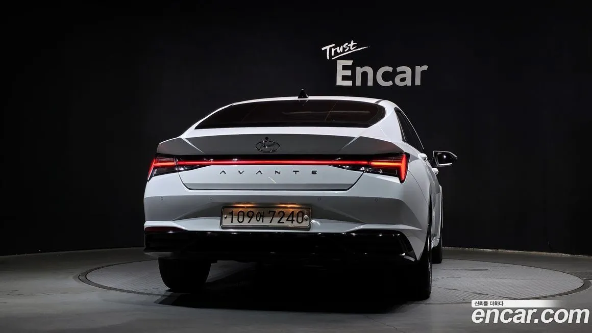 Hyundai AVANTE — фото 4