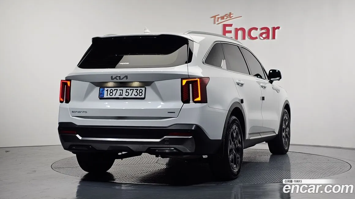 Kia Sorento — фото 2