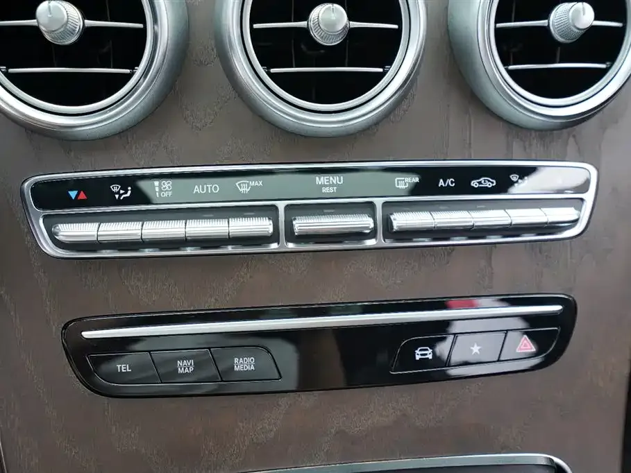 Mercedes-Benz GLC — фото 10