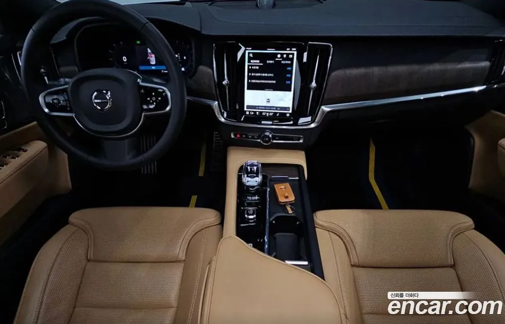 Volvo S90 2024 из KR, фото 8