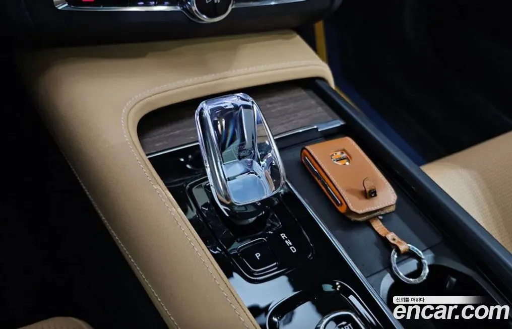 Volvo S90 2024 из KR, фото 9
