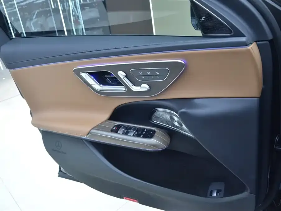 Mercedes-Benz E-Class 2025 из CN, фото 6
