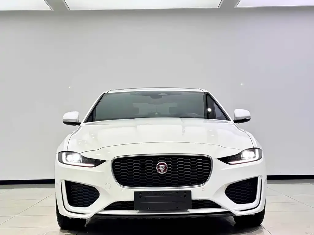 Jaguar XEL 2024 из CN, фото 2