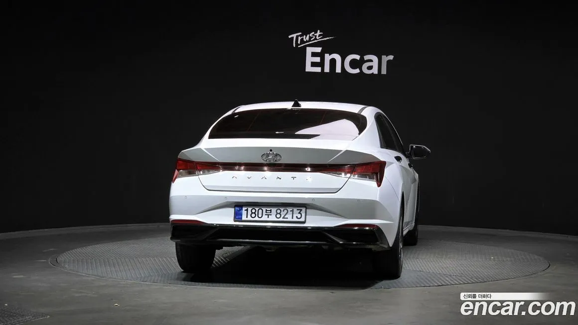 Hyundai AVANTE — фото 4